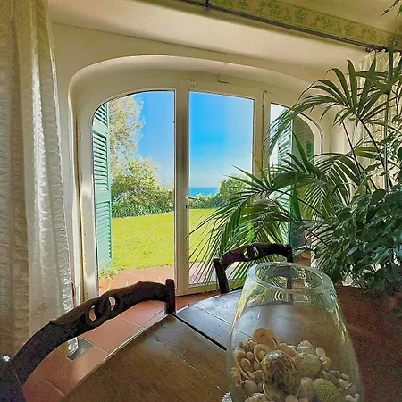 Mare Con Piscina Vesima