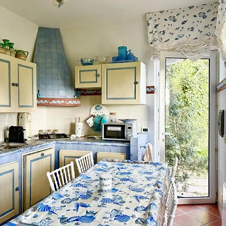 Mare Con Piscina Vesima