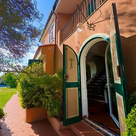 Villa Mare Con Piscina