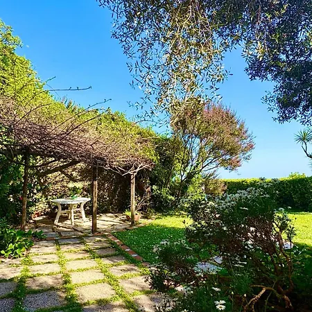 Villa Mare Con Piscina Vesima