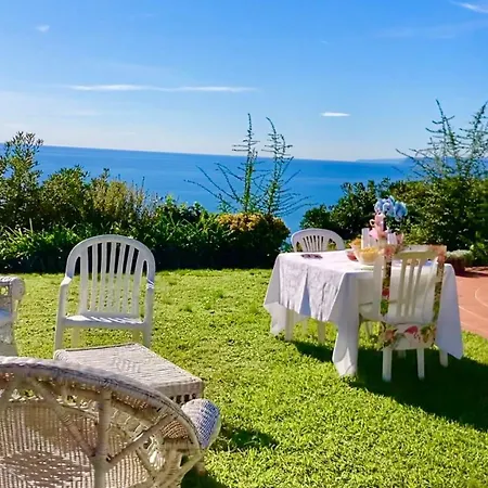 Mare Con Piscina Villa