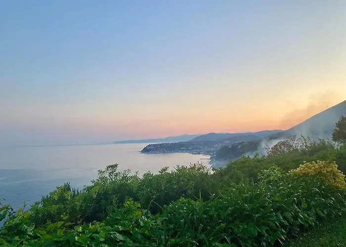 Mare Con Piscina * Vesima