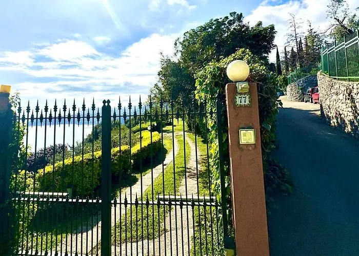 Mare Con Piscina Villa Vesima