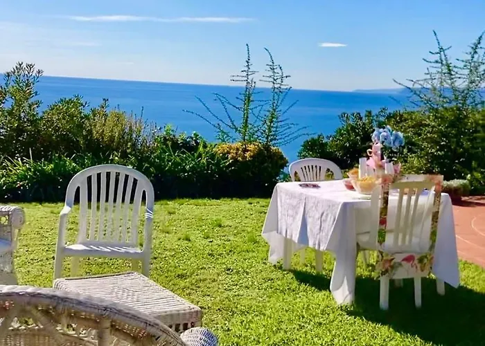 Mare Con Piscina Villa