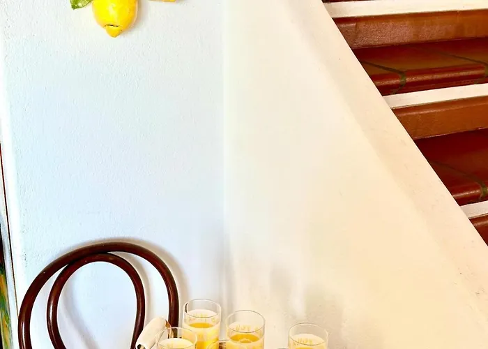 Mare Con Piscina Vesima