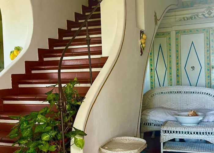 Villa Mare Con Piscina Vesima